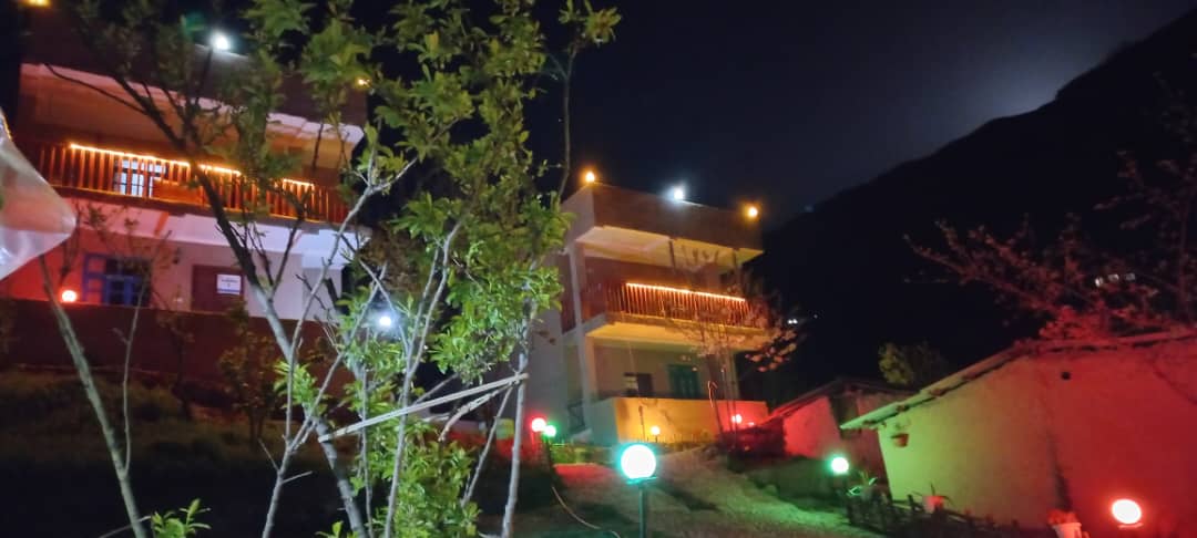 اقامتگاه بومگردی میشکا در گرگان